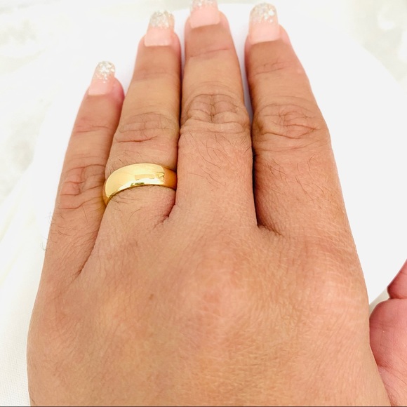 Thick Band Ring - Picture 8 of 10